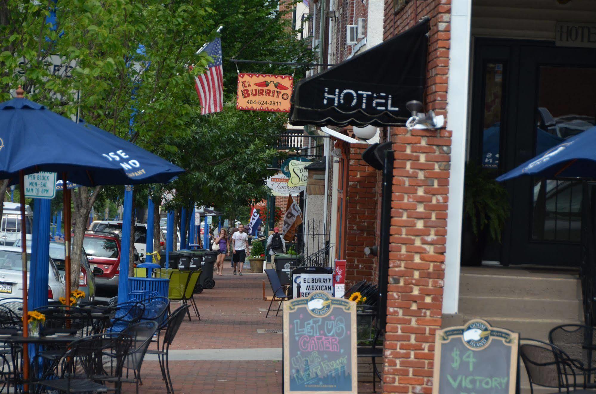 Mainstay Inn Phoenixville Exterior photo